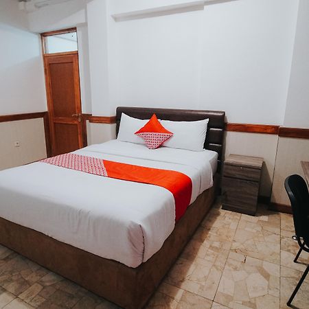 Oyo 1209 Tirtasari Nice Guesthouse Bandung Extérieur photo